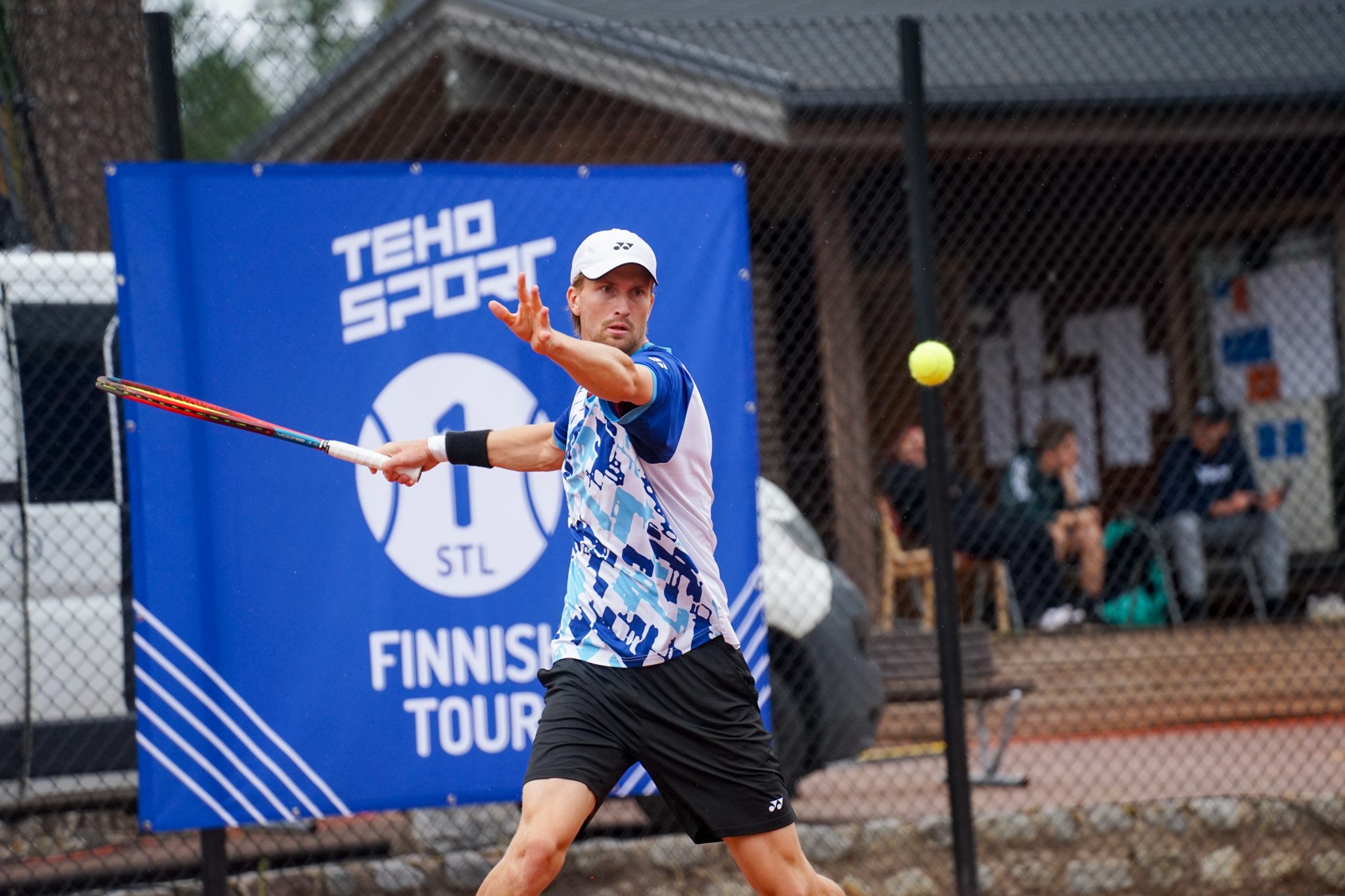 Miesten SM-finaalissa pelaavat Ahti ja Kaukovalta - Suomen Tennisliitto